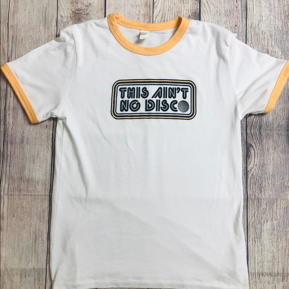 This ain’t no disco Sheryl Crow tee